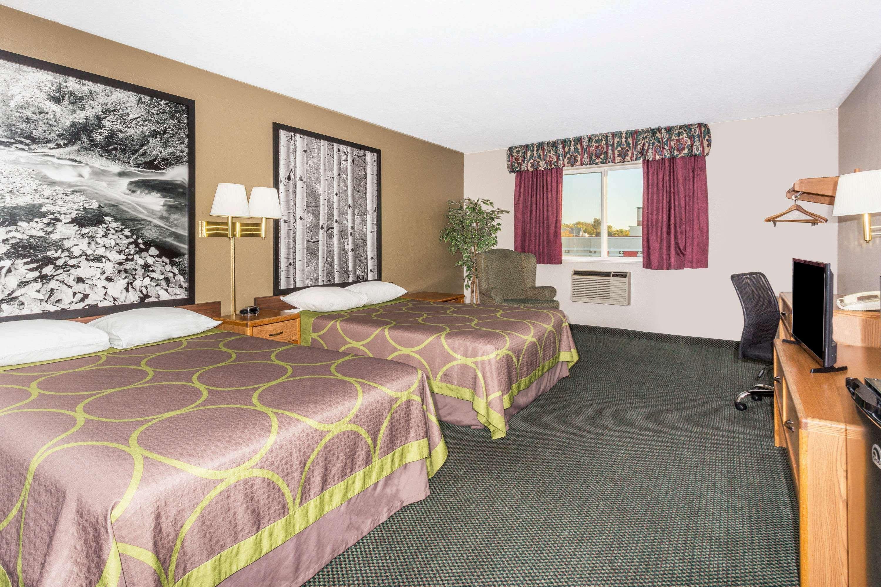 ซูเปอร์ 8 บาย วินด์แฮม ฟอร์ตมอร์แกน Hotel ฟอร์ทมอร์แกน ภายนอก รูปภาพ