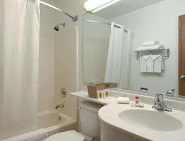 ซูเปอร์ 8 บาย วินด์แฮม ฟอร์ตมอร์แกน Hotel ฟอร์ทมอร์แกน ภายนอก รูปภาพ